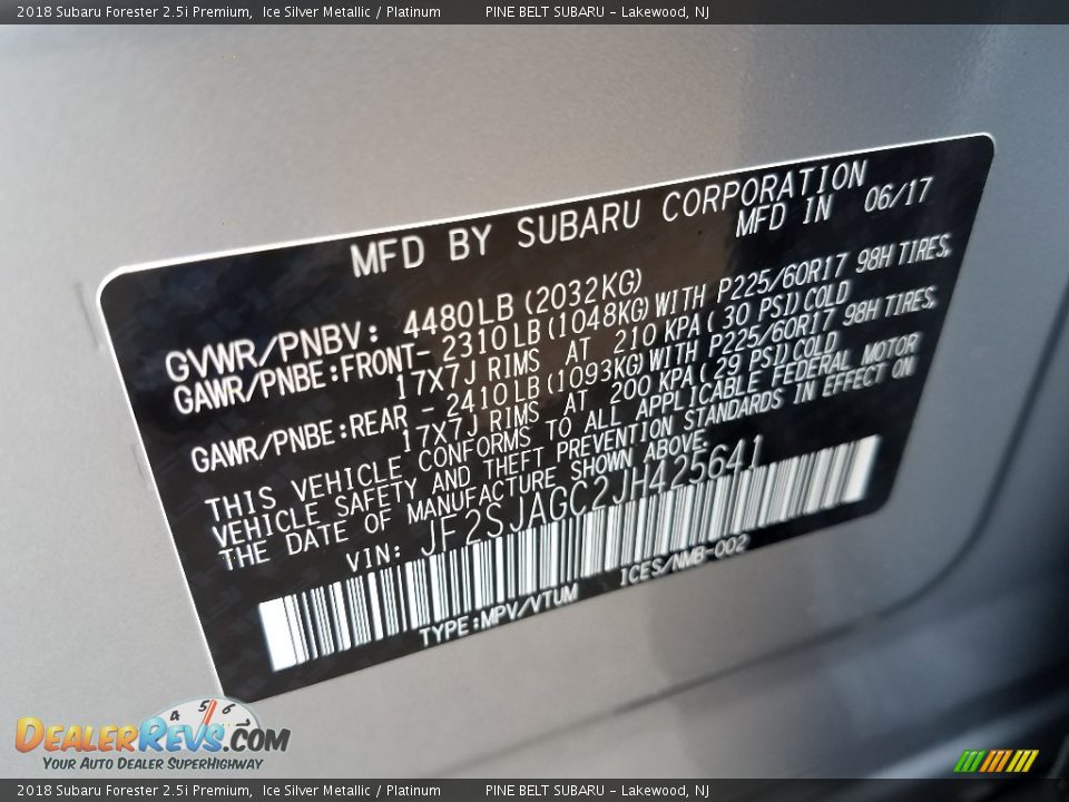 2018 Subaru Forester 2.5i Premium Ice Silver Metallic / Platinum Photo #9