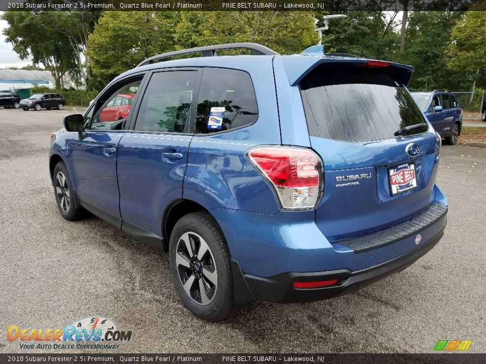 2018 Subaru Forester 2.5i Premium Quartz Blue Pearl / Platinum Photo #4