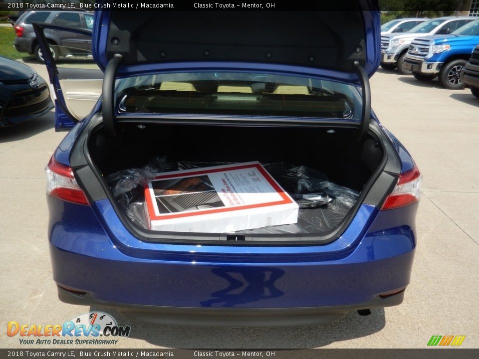 2018 Toyota Camry LE Blue Crush Metallic / Macadamia Photo #5