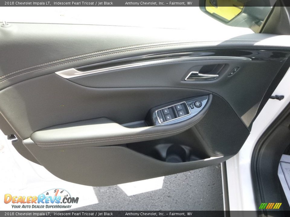 2018 Chevrolet Impala LT Iridescent Pearl Tricoat / Jet Black Photo #13