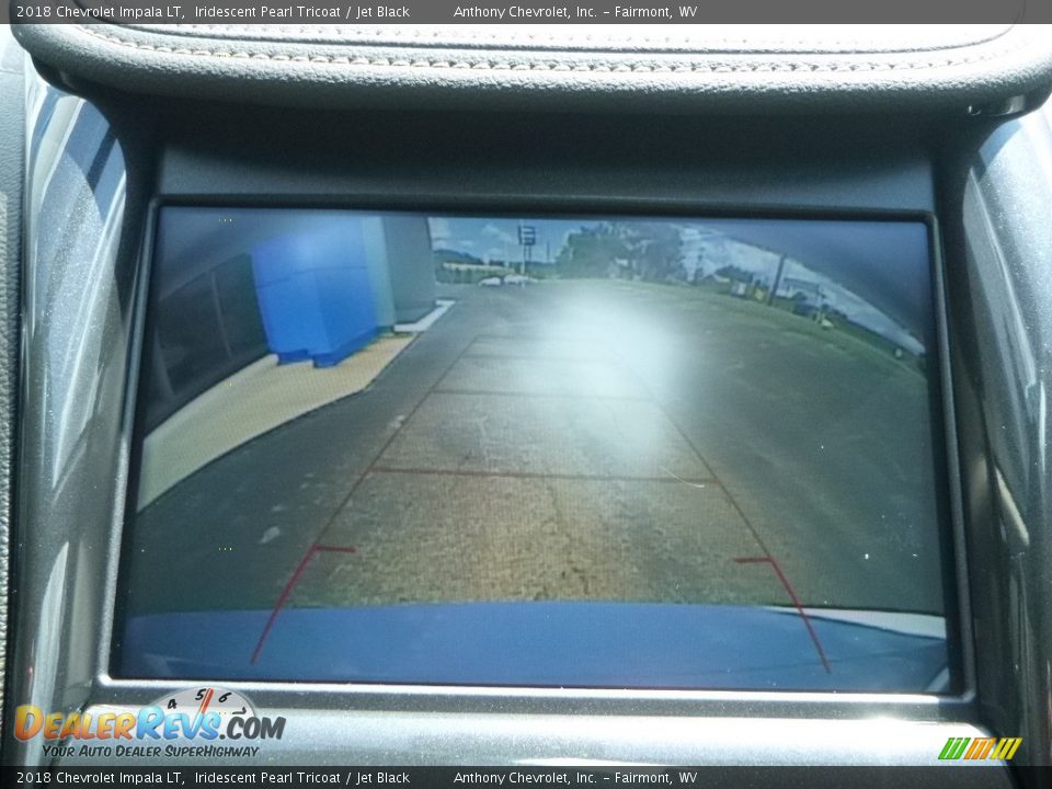 2018 Chevrolet Impala LT Iridescent Pearl Tricoat / Jet Black Photo #17