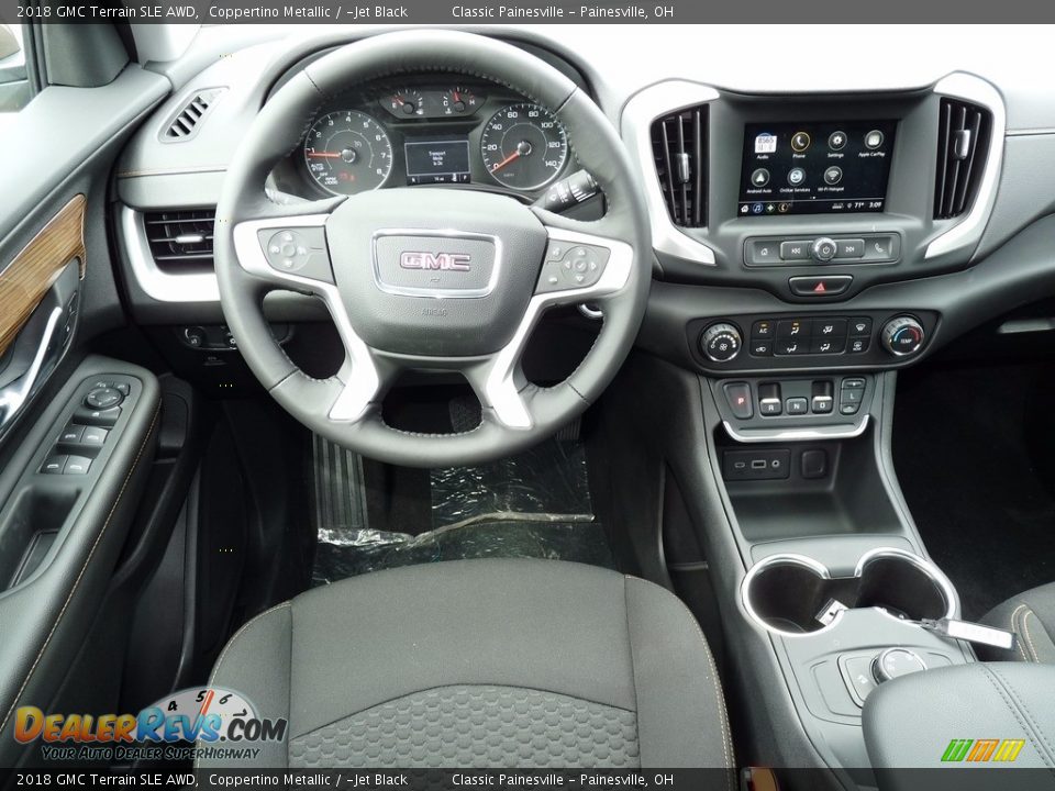 Dashboard of 2018 GMC Terrain SLE AWD Photo #8