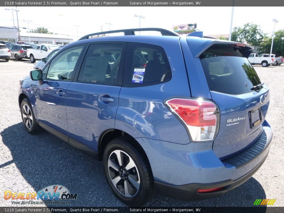 2018 Subaru Forester 2.5i Premium Quartz Blue Pearl / Platinum Photo #6