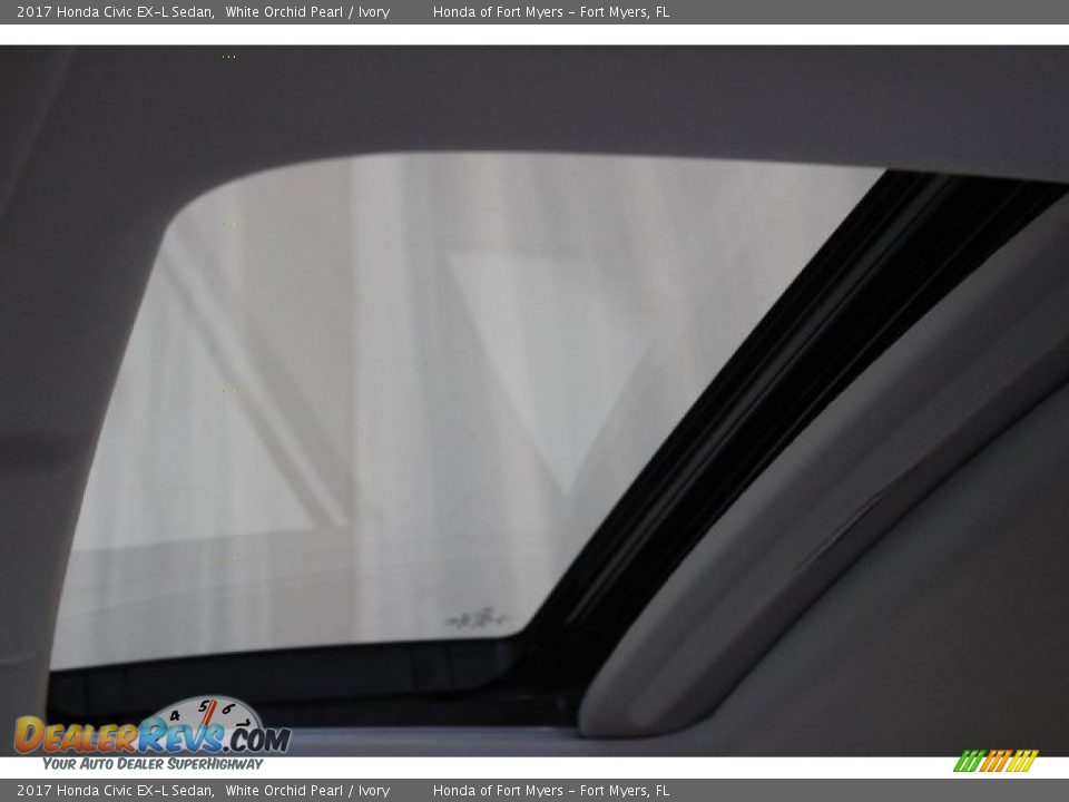 2017 Honda Civic EX-L Sedan White Orchid Pearl / Ivory Photo #24