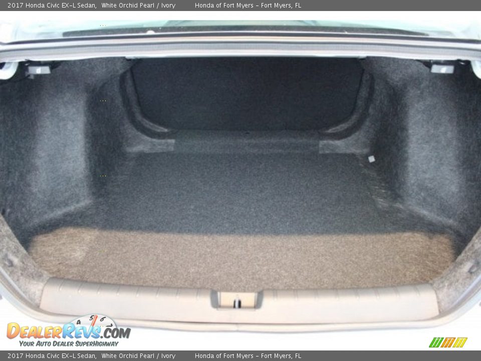 2017 Honda Civic EX-L Sedan White Orchid Pearl / Ivory Photo #27