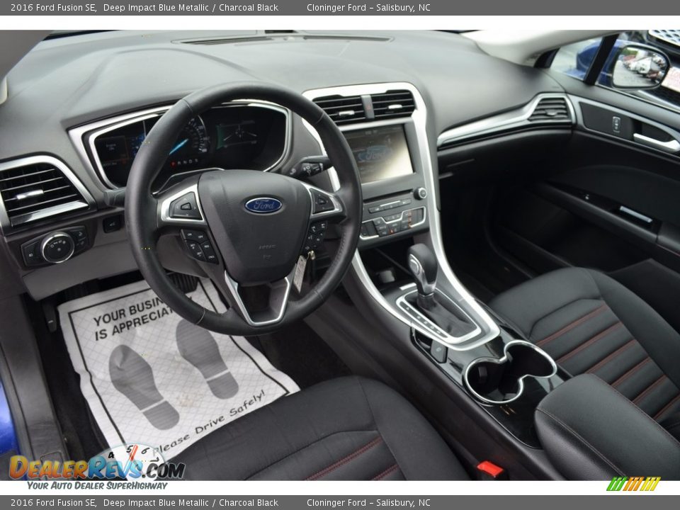 2016 Ford Fusion SE Deep Impact Blue Metallic / Charcoal Black Photo #10