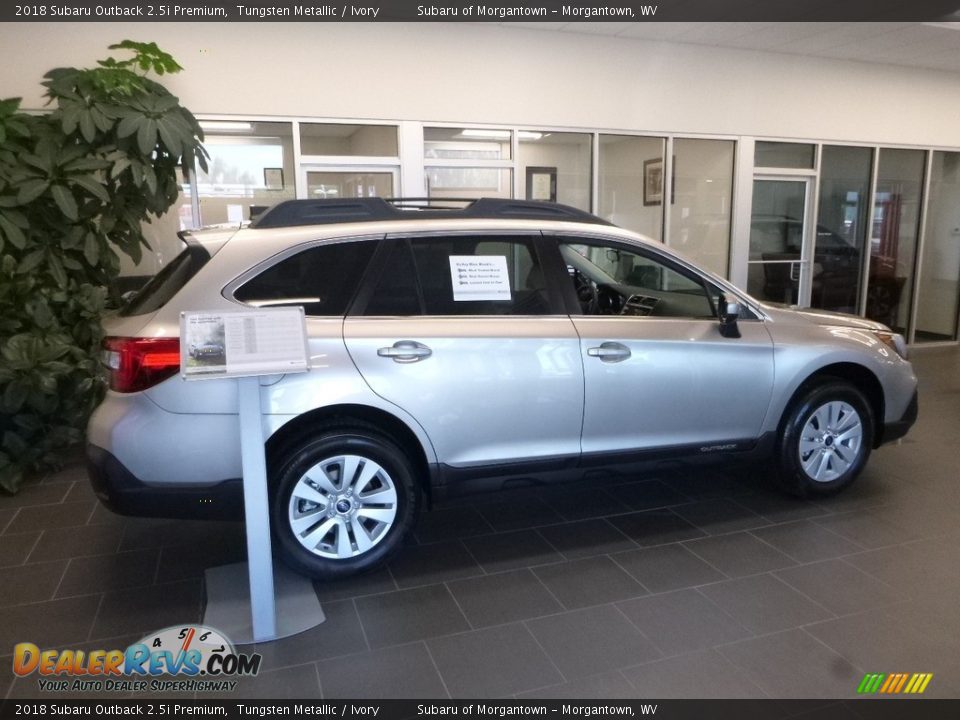 2018 Subaru Outback 2.5i Premium Tungsten Metallic / Ivory Photo #7