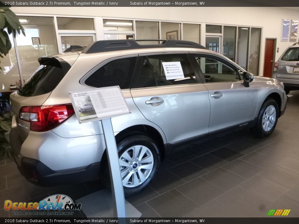 2018 Subaru Outback 2.5i Premium Tungsten Metallic / Ivory Photo #8