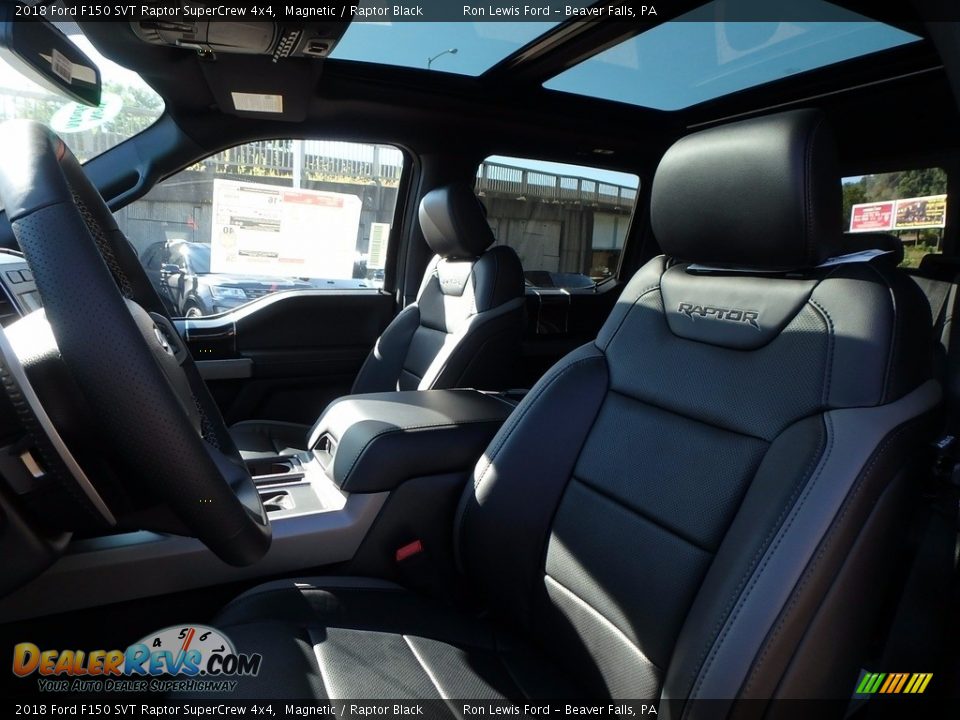 Front Seat of 2018 Ford F150 SVT Raptor SuperCrew 4x4 Photo #10