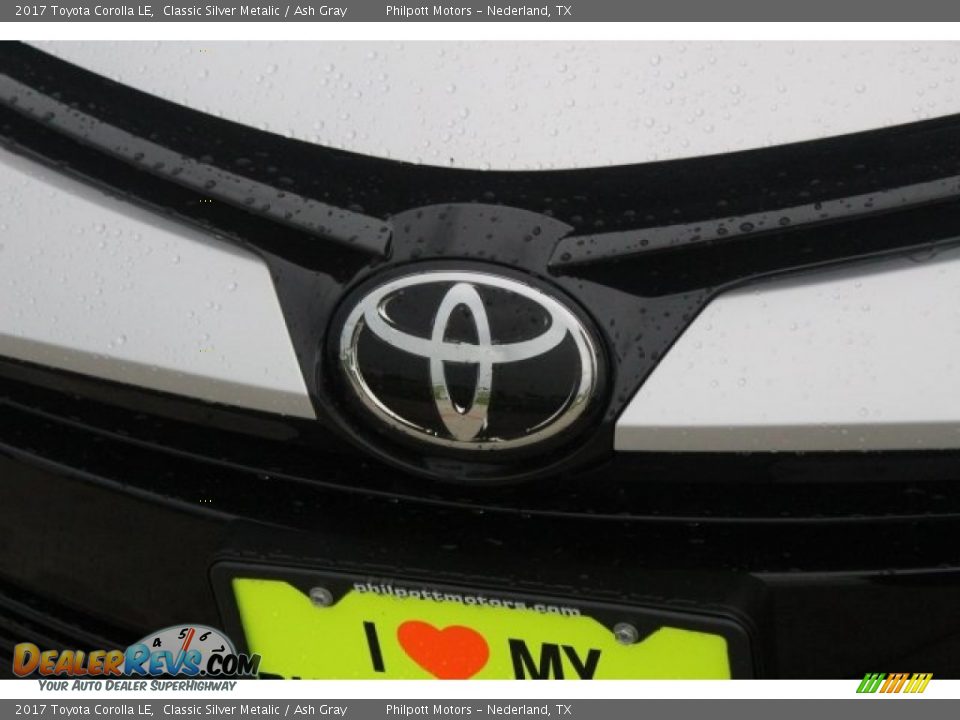 2017 Toyota Corolla LE Classic Silver Metalic / Ash Gray Photo #4
