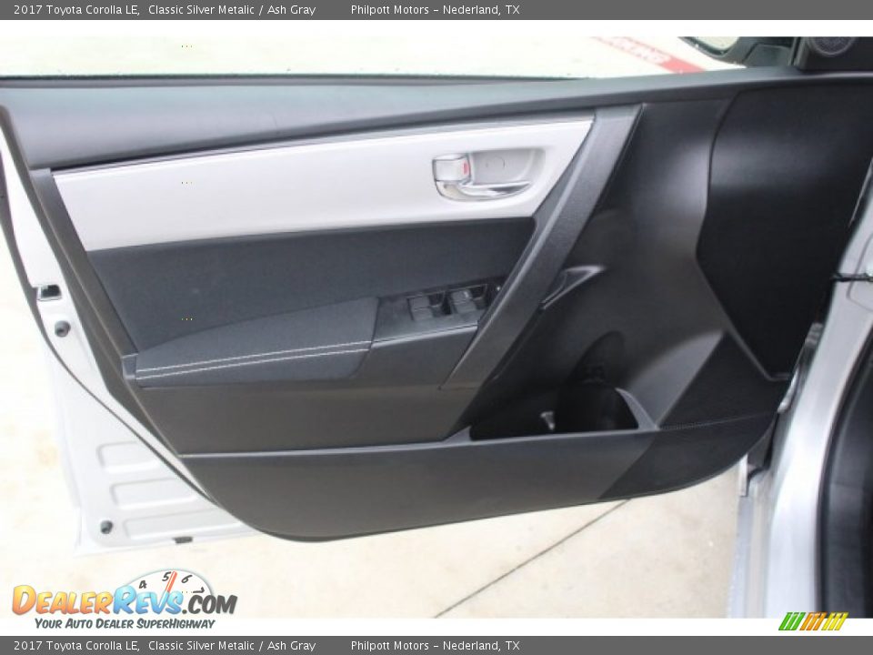 2017 Toyota Corolla LE Classic Silver Metalic / Ash Gray Photo #8