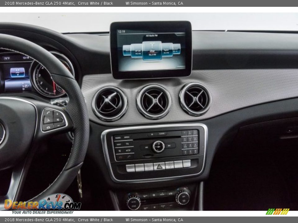 2018 Mercedes-Benz GLA 250 4Matic Cirrus White / Black Photo #5