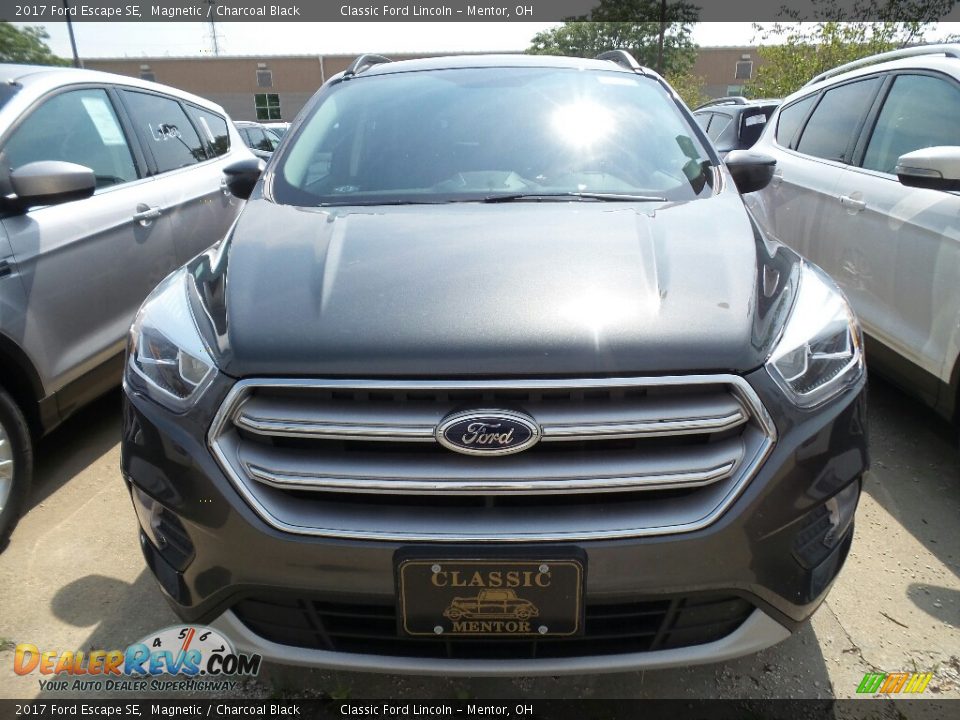 2017 Ford Escape SE Magnetic / Charcoal Black Photo #2