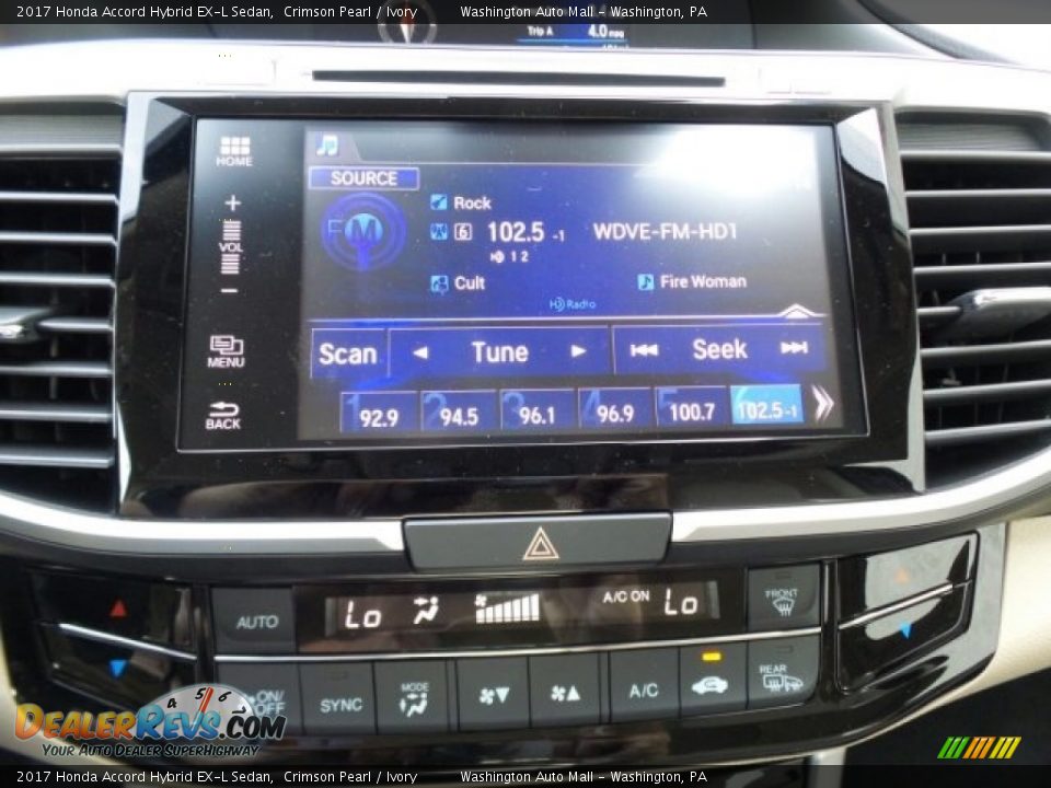 2017 Honda Accord Hybrid EX-L Sedan Crimson Pearl / Ivory Photo #29