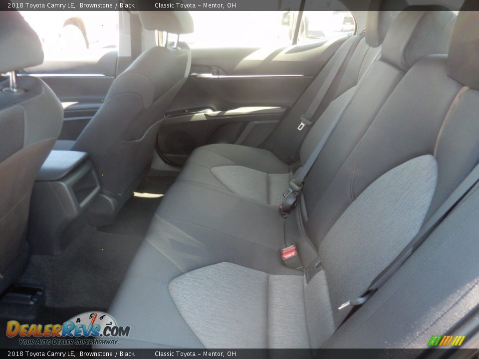 2018 Toyota Camry LE Brownstone / Black Photo #5