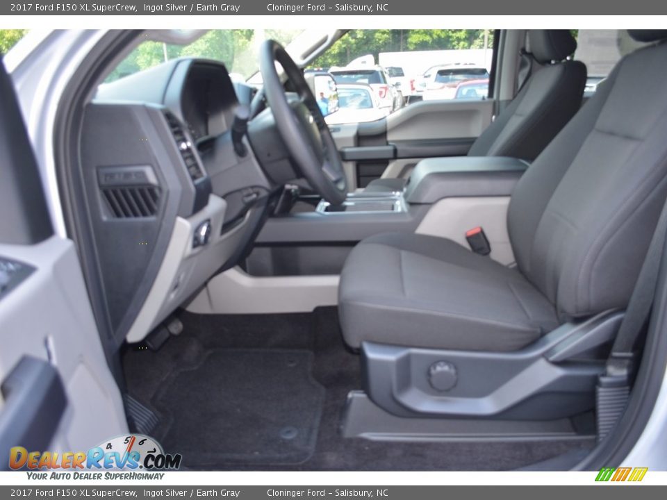 2017 Ford F150 XL SuperCrew Ingot Silver / Earth Gray Photo #8