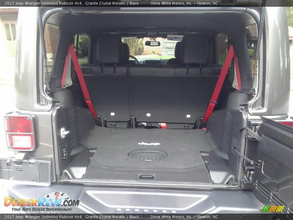 2017 Jeep Wrangler Unlimited Rubicon 4x4 Granite Crystal Metallic / Black Photo #11