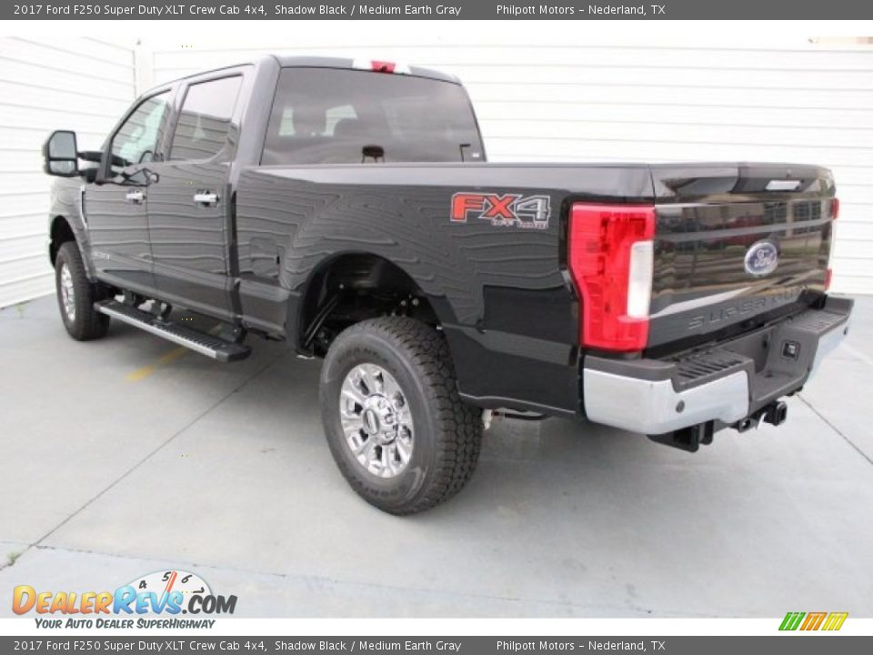 2017 Ford F250 Super Duty XLT Crew Cab 4x4 Shadow Black / Medium Earth Gray Photo #5