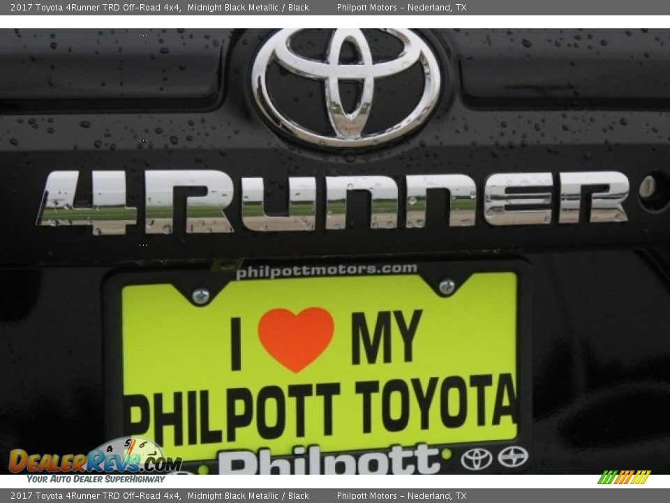 2017 Toyota 4Runner TRD Off-Road 4x4 Midnight Black Metallic / Black Photo #9