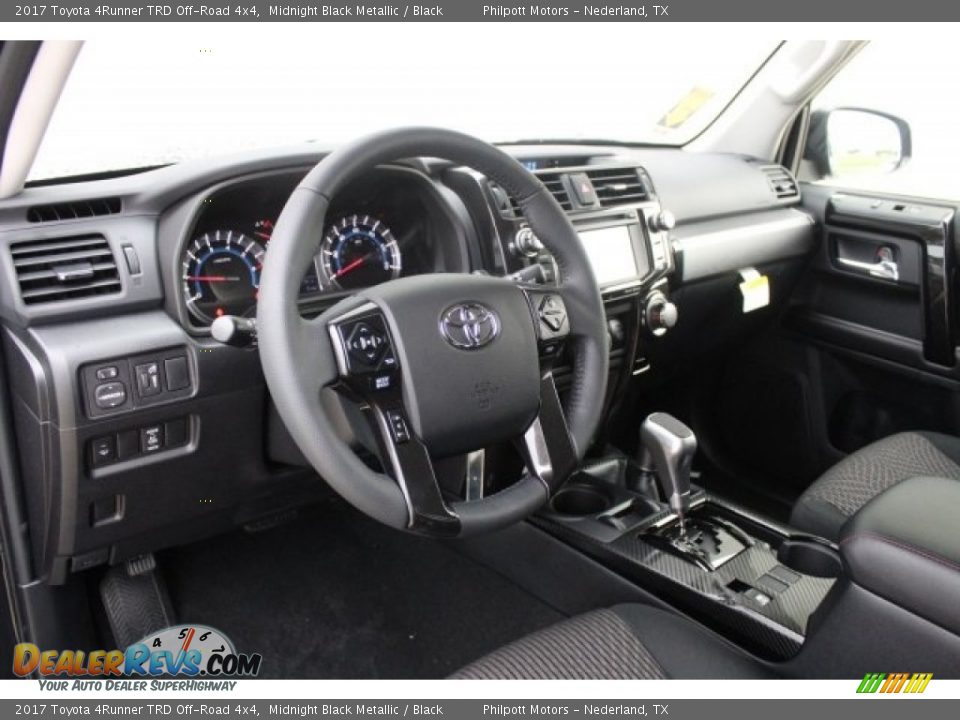 2017 Toyota 4Runner TRD Off-Road 4x4 Midnight Black Metallic / Black Photo #11