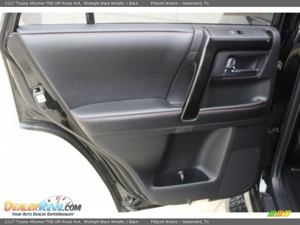 2017 Toyota 4Runner TRD Off-Road 4x4 Midnight Black Metallic / Black Photo #23