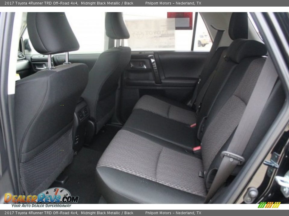 2017 Toyota 4Runner TRD Off-Road 4x4 Midnight Black Metallic / Black Photo #24