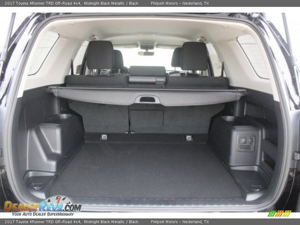 2017 Toyota 4Runner TRD Off-Road 4x4 Midnight Black Metallic / Black Photo #27