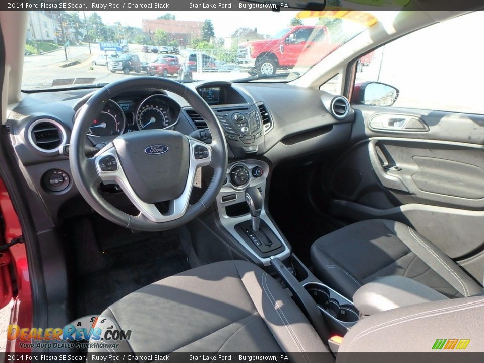 2014 Ford Fiesta SE Sedan Ruby Red / Charcoal Black Photo #11