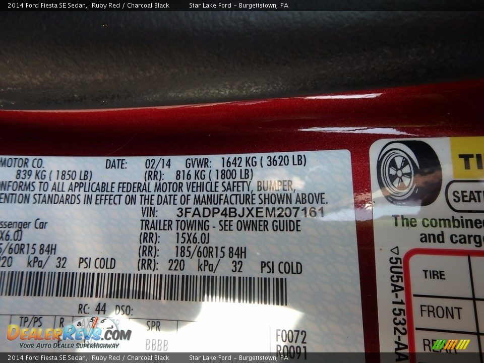 2014 Ford Fiesta SE Sedan Ruby Red / Charcoal Black Photo #13