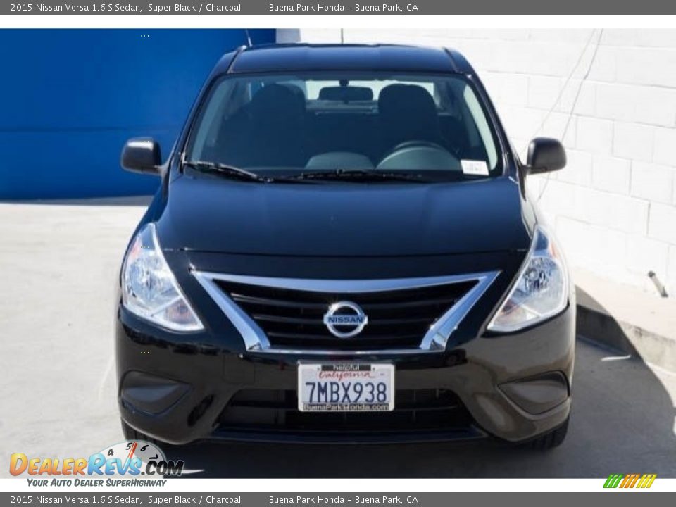 2015 Nissan Versa 1.6 S Sedan Super Black / Charcoal Photo #7