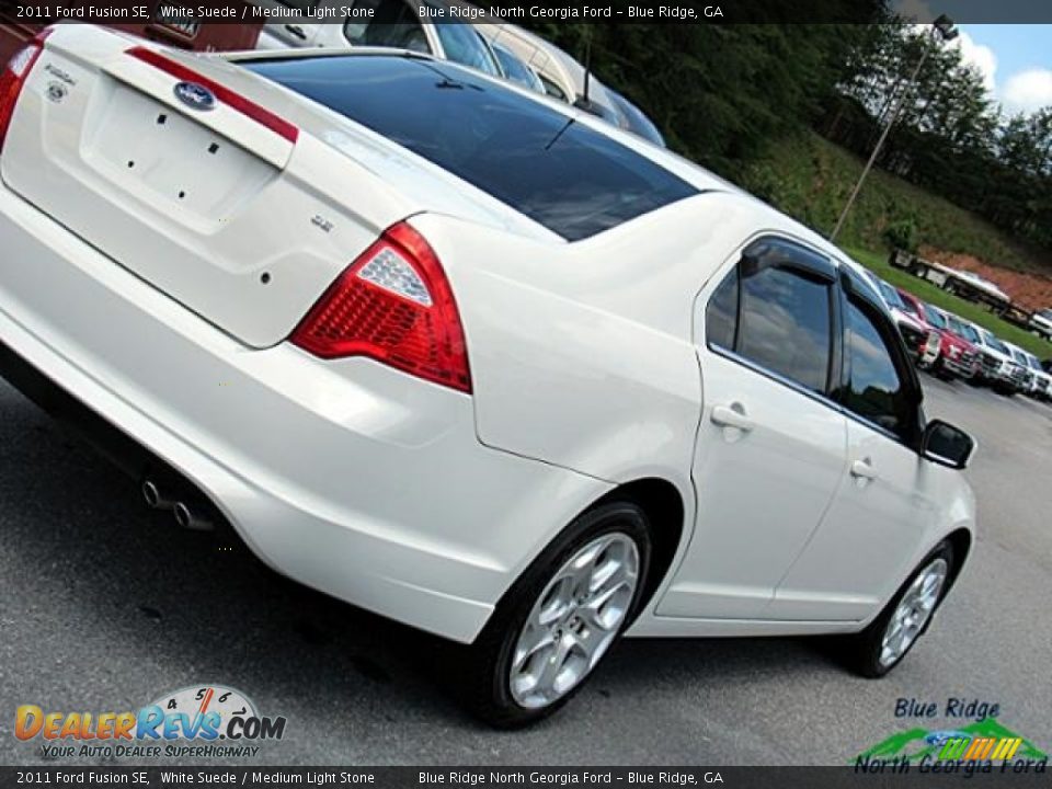 2011 Ford Fusion SE White Suede / Medium Light Stone Photo #30