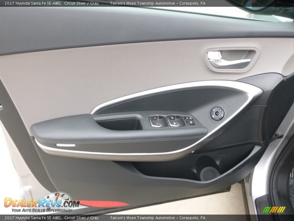 2017 Hyundai Santa Fe SE AWD Circuit Silver / Gray Photo #11