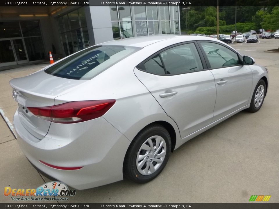 2018 Hyundai Elantra SE Symphony Silver / Black Photo #2