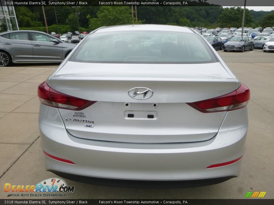 2018 Hyundai Elantra SE Symphony Silver / Black Photo #7