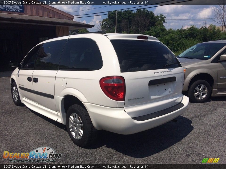 2005 Dodge Grand Caravan SE Stone White / Medium Slate Gray Photo #6
