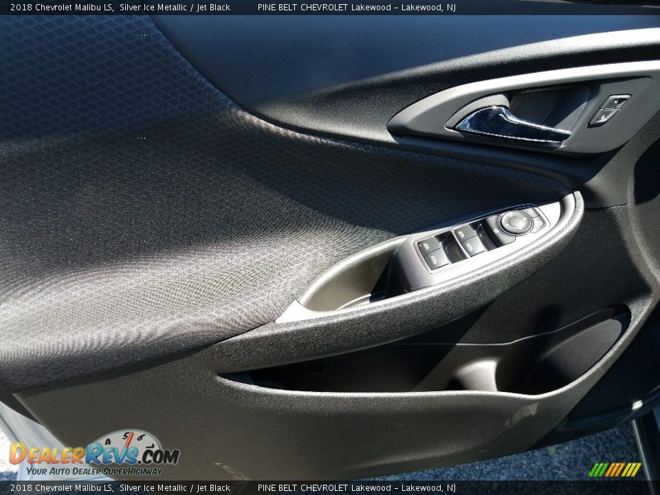 2018 Chevrolet Malibu LS Silver Ice Metallic / Jet Black Photo #8