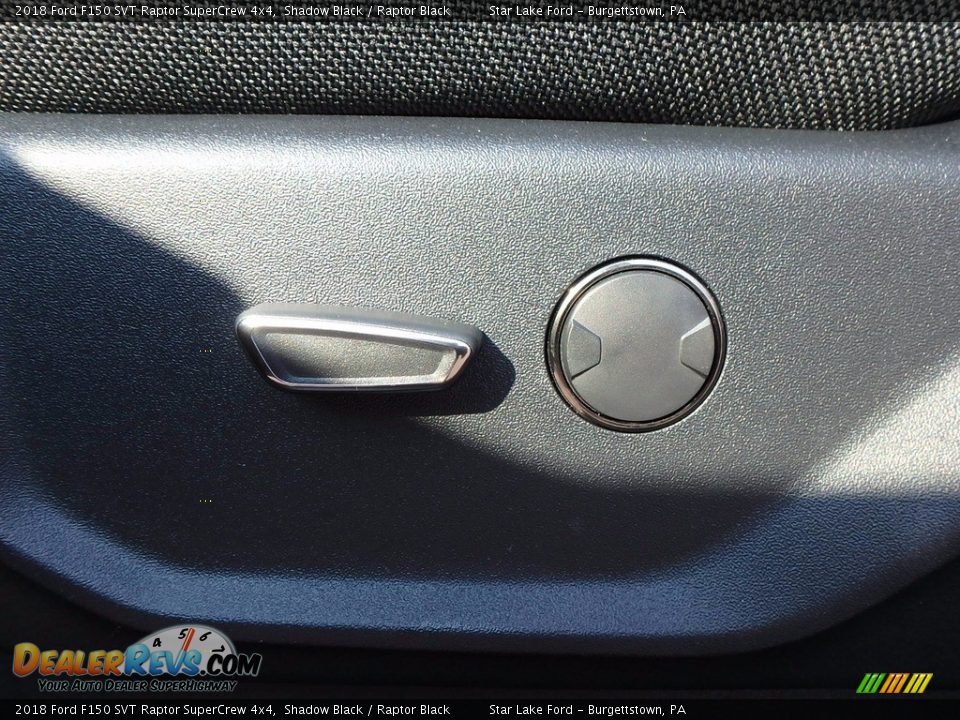 Controls of 2018 Ford F150 SVT Raptor SuperCrew 4x4 Photo #14