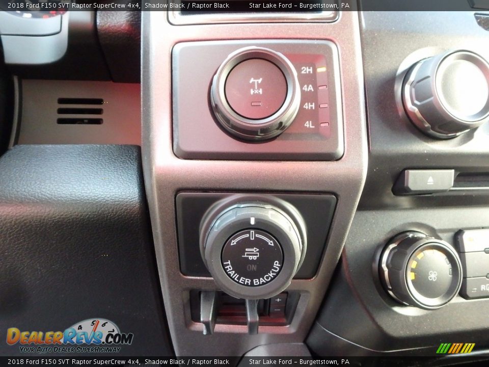 Controls of 2018 Ford F150 SVT Raptor SuperCrew 4x4 Photo #16