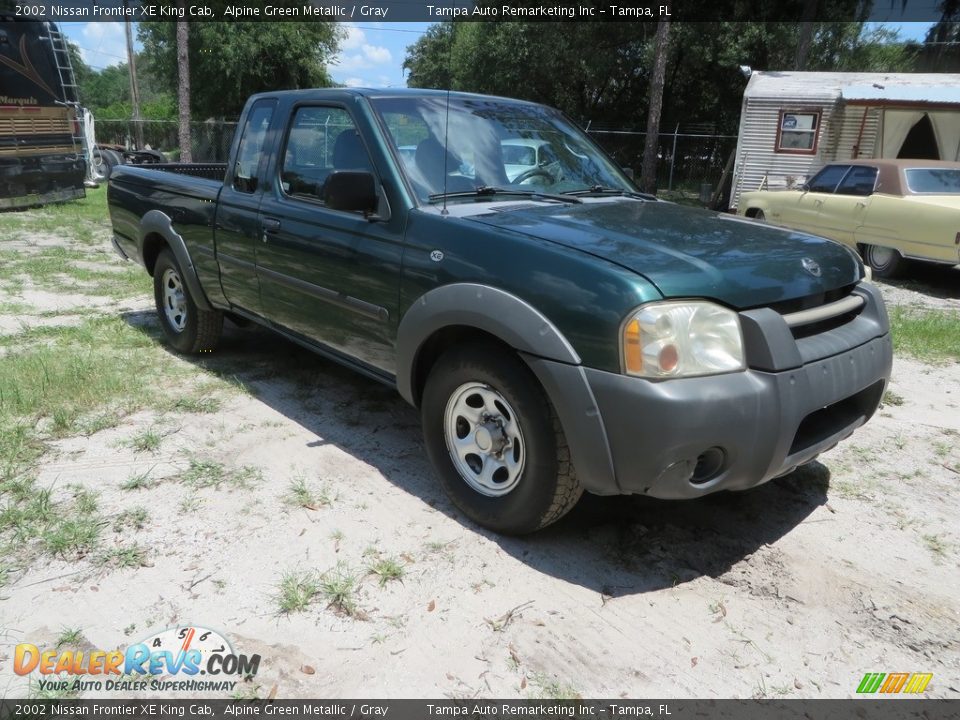 2002 Nissan Frontier XE King Cab Alpine Green Metallic / Gray Photo #2