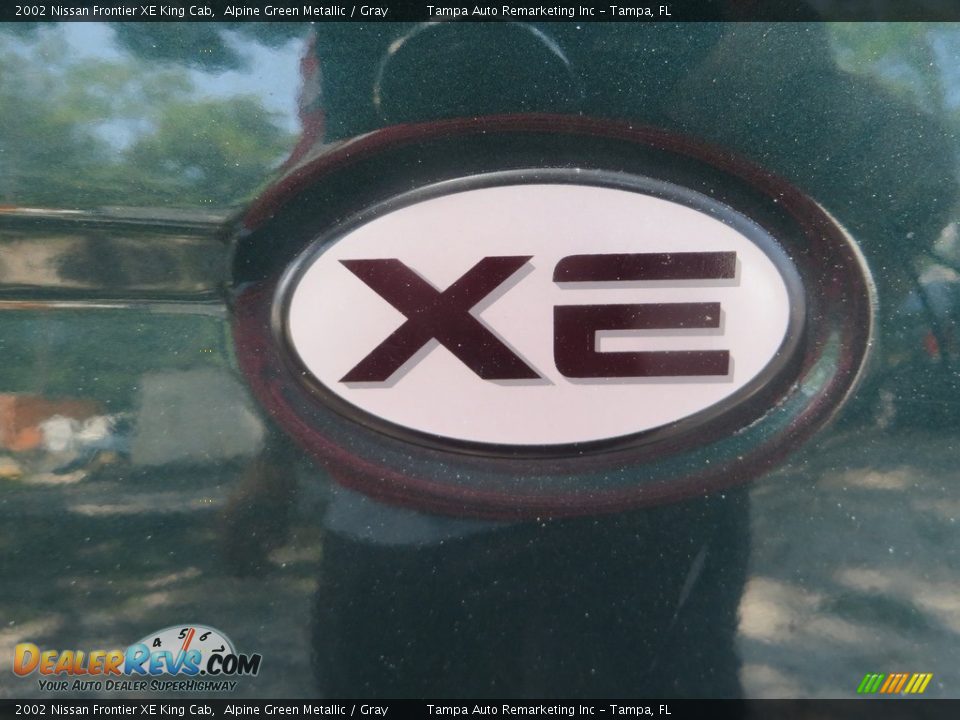 2002 Nissan Frontier XE King Cab Alpine Green Metallic / Gray Photo #31