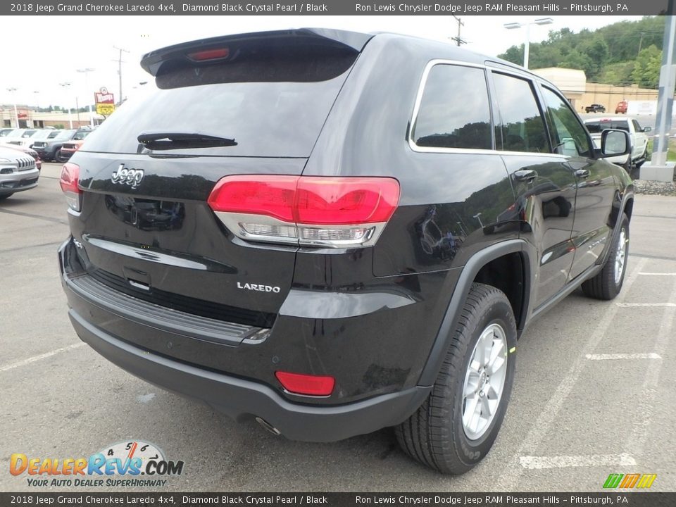 2018 Jeep Grand Cherokee Laredo 4x4 Diamond Black Crystal Pearl / Black Photo #3