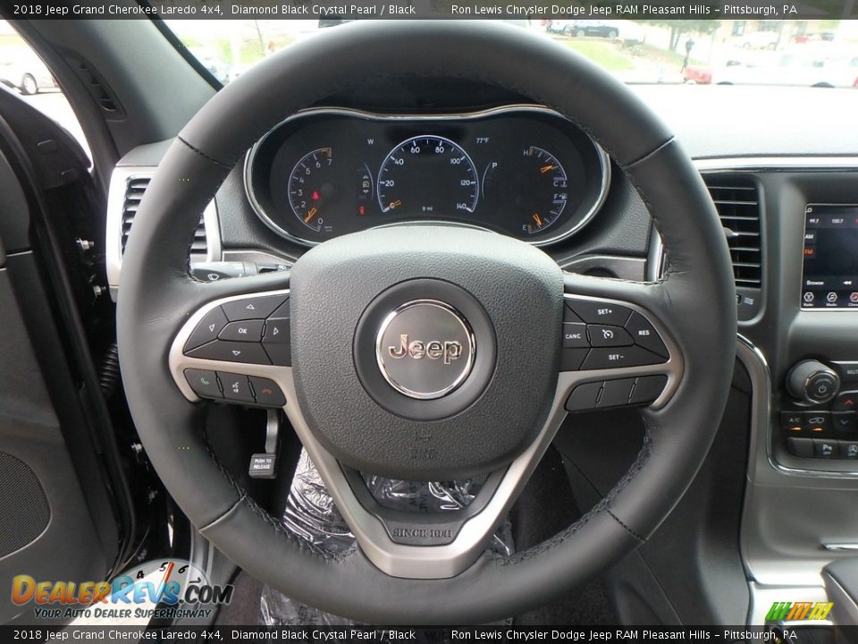 2018 Jeep Grand Cherokee Laredo 4x4 Diamond Black Crystal Pearl / Black Photo #19