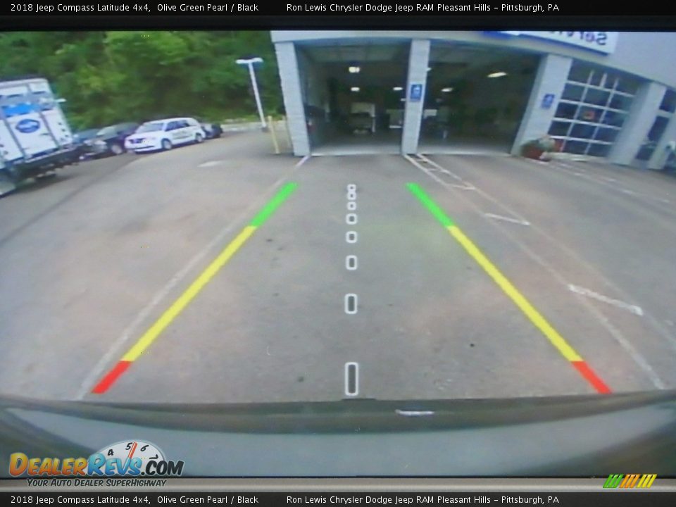 2018 Jeep Compass Latitude 4x4 Olive Green Pearl / Black Photo #16