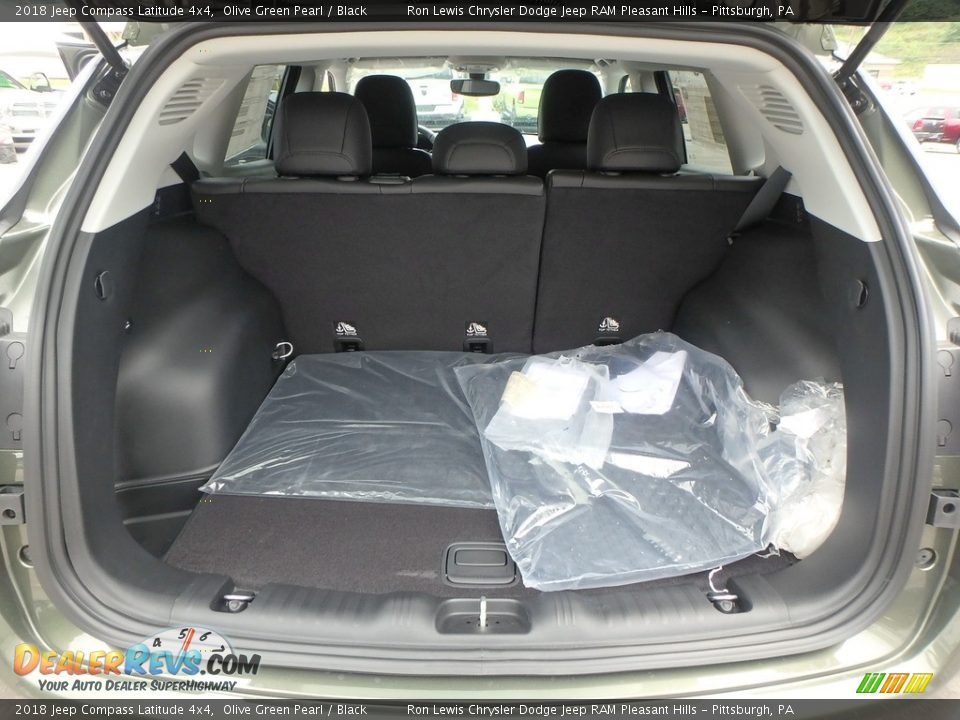 2018 Jeep Compass Latitude 4x4 Olive Green Pearl / Black Photo #19