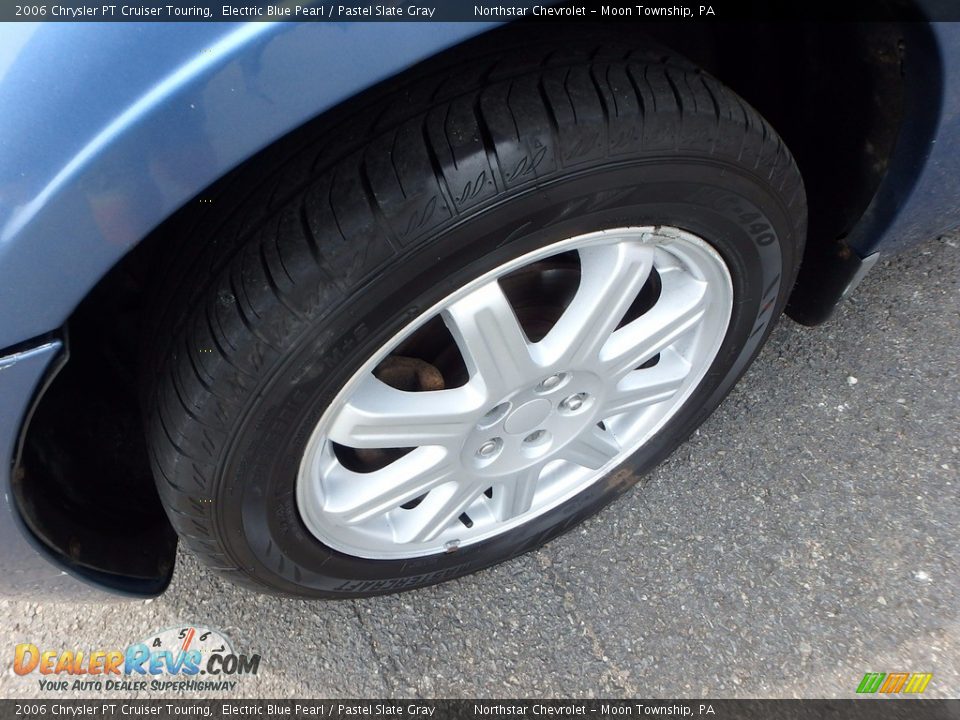 2006 Chrysler PT Cruiser Touring Electric Blue Pearl / Pastel Slate Gray Photo #7