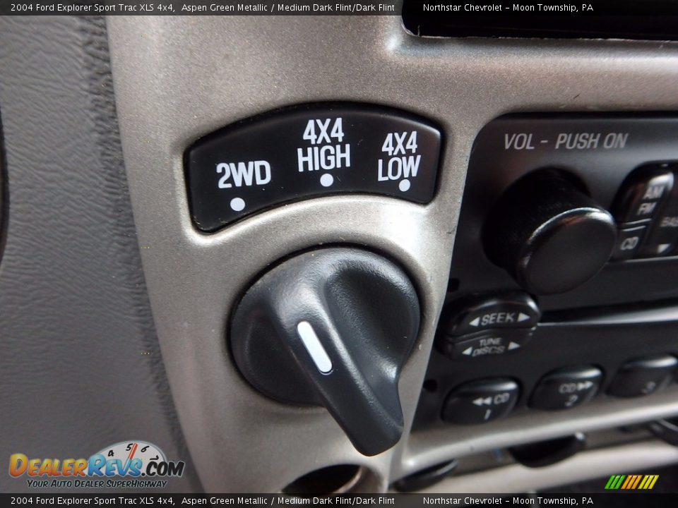 2004 Ford Explorer Sport Trac XLS 4x4 Aspen Green Metallic / Medium Dark Flint/Dark Flint Photo #12