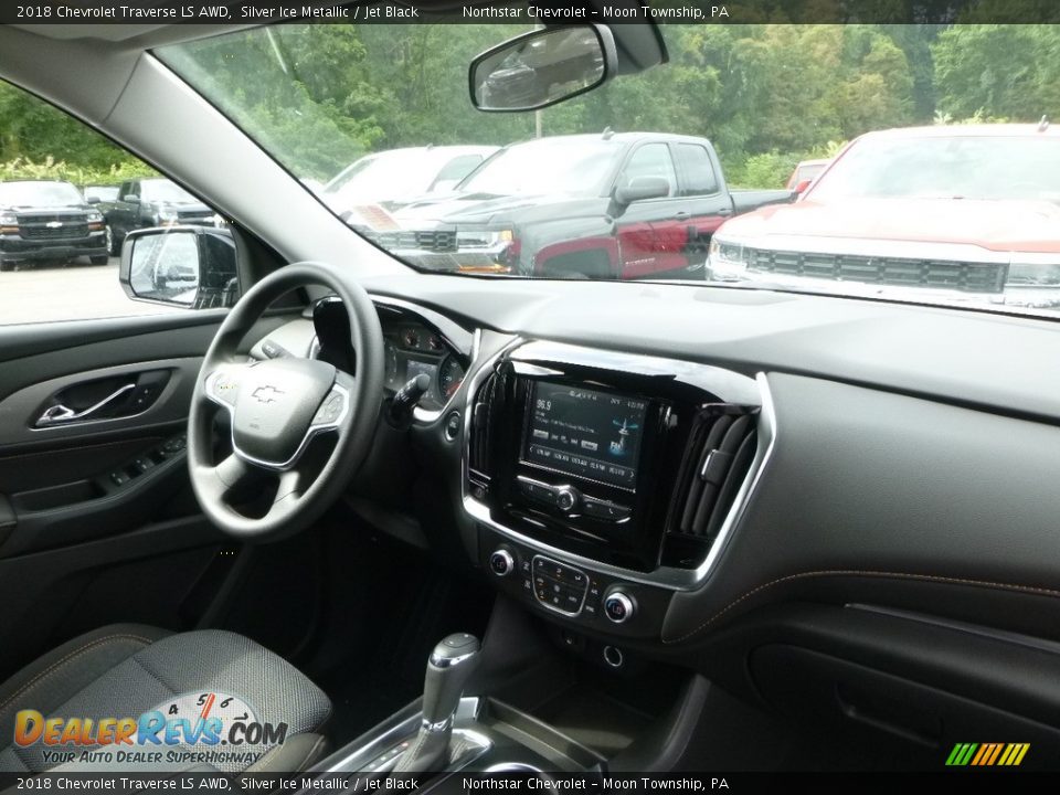 2018 Chevrolet Traverse LS AWD Silver Ice Metallic / Jet Black Photo #12