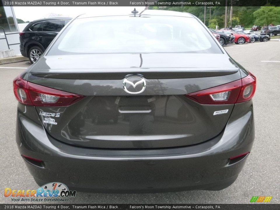 2018 Mazda MAZDA3 Touring 4 Door Titanium Flash Mica / Black Photo #6