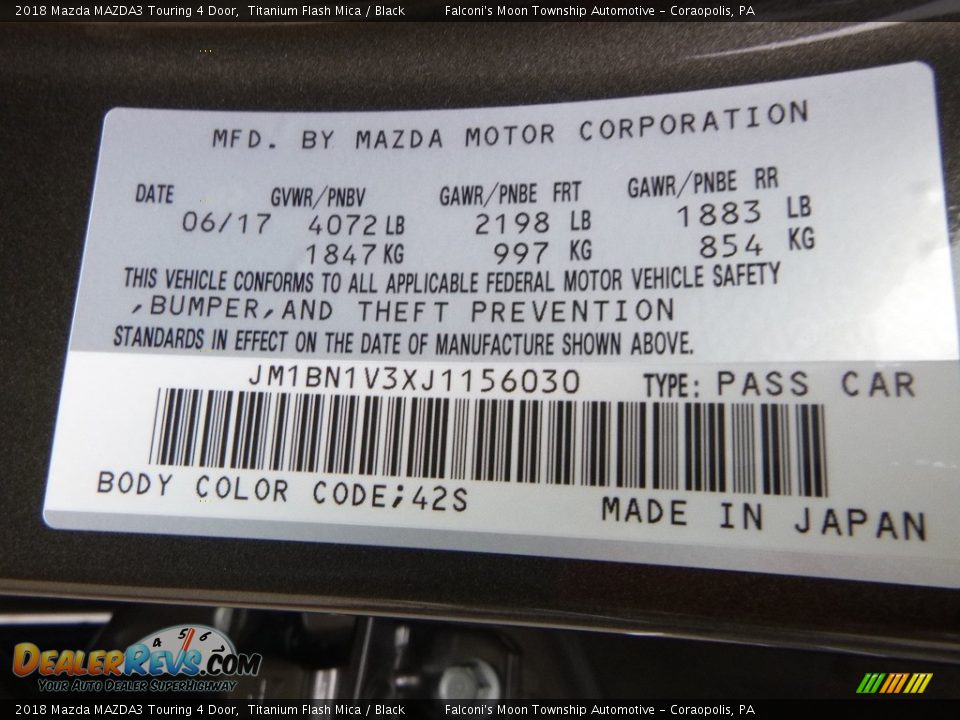 2018 Mazda MAZDA3 Touring 4 Door Titanium Flash Mica / Black Photo #12