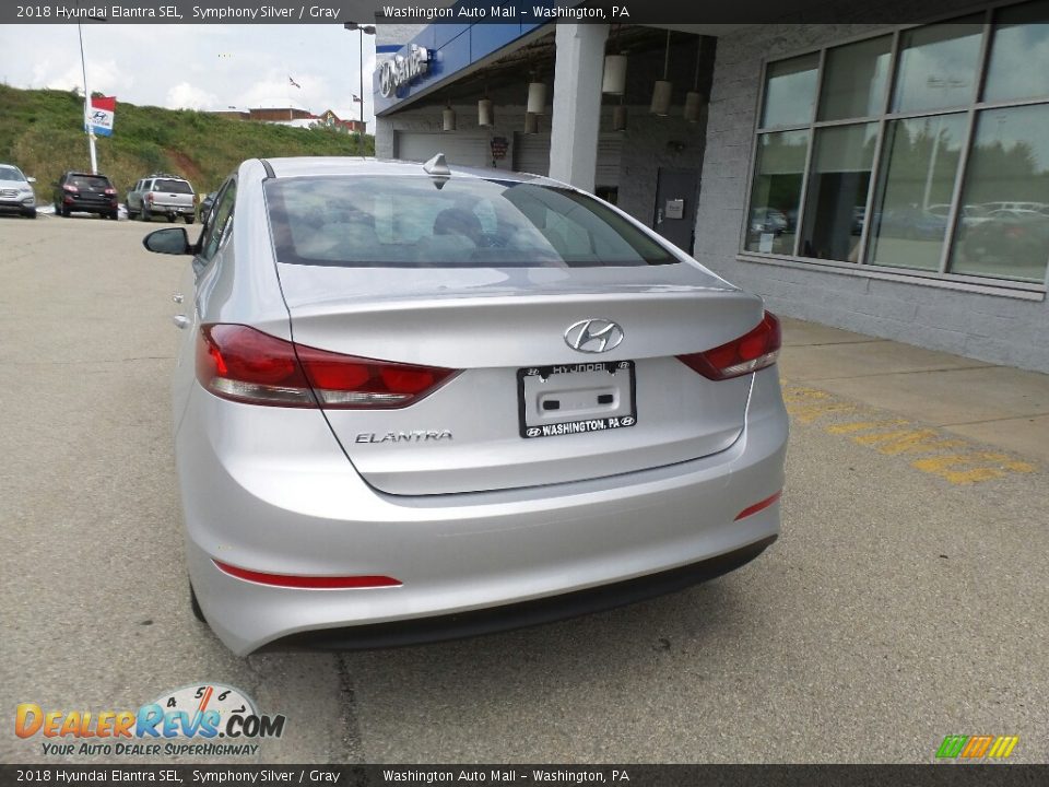 2018 Hyundai Elantra SEL Symphony Silver / Gray Photo #7
